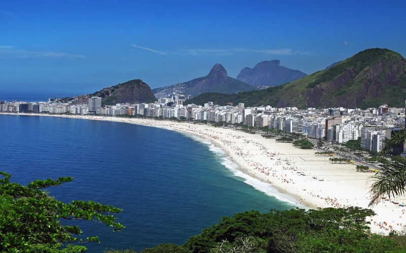 Plajă tropicală din Brazilia cu apă turcoaz